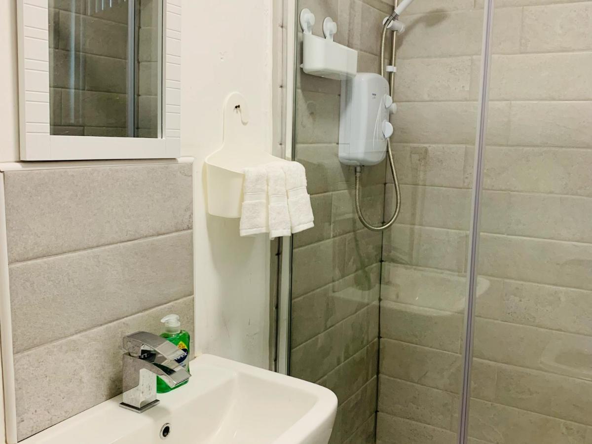 Marina Apartments 布雷得佛 外观 照片